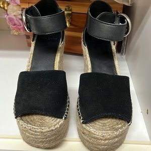 Marc Fisher Alida Wedges